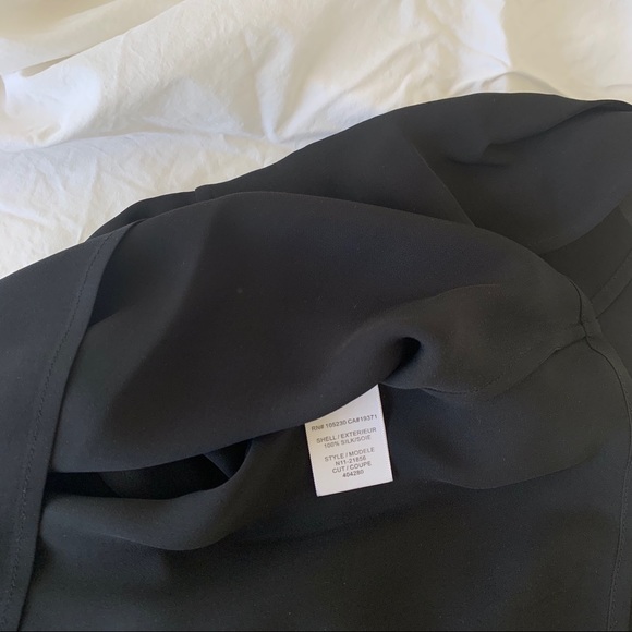 Joie romantic sleeves black silk blouse size small - Picture 5 of 5